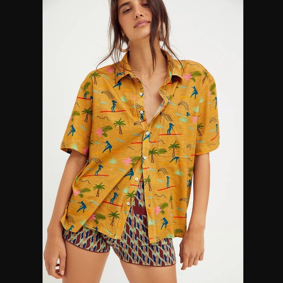 Free People // Banner Day Surfer Hawaiian Tee - Picture 2 of 8